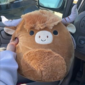 Highland cow squishmallow